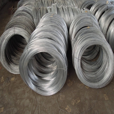 Bassa tossicità galvanizzata di spruzzatura termica di elevata purezza 99,995% del cavo dello zinco
