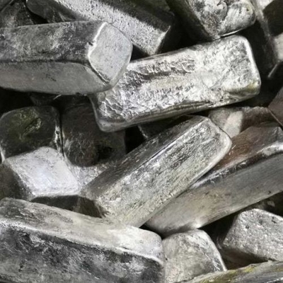 Argento luminoso di conducibilità termica del lingotto del magnesio del metallo alto per la ferrite del MG-Ti